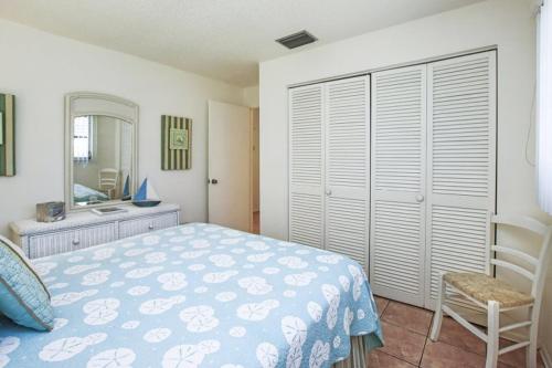West End Paradise 3 - main image