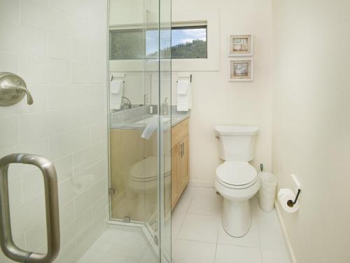 Coldstream Townhome 7 - image 11