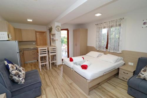 Seaside Apartments Hrkać - image 7