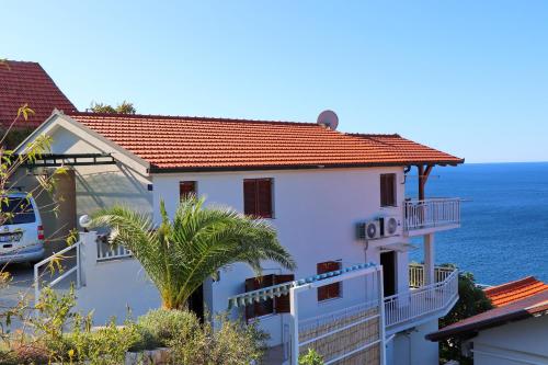 Seaside Apartments Hrkać - image 4