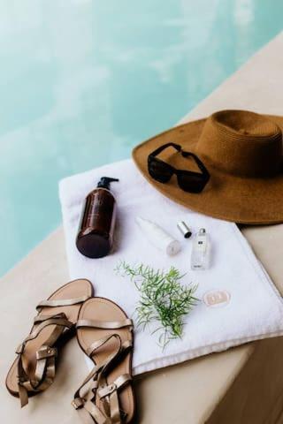 Boho Chic Jungle Penthouse with own plunge pool 5 star