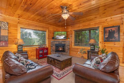A Rustic Retreat cabin - image 8