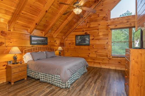 A Rustic Retreat cabin - image 10