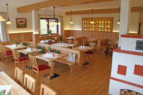 餐廳, 加斯托夫克拉麥維特酒店 (Hotel-Gasthof Kramerwirt) in 申貝格