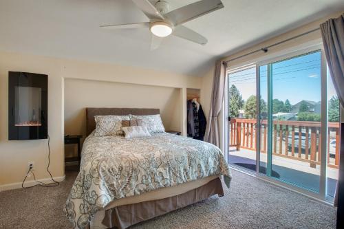 Cozy 2 Bedroom Cabin In Big Bear! Escape To The Woodlands! cabin - image 11