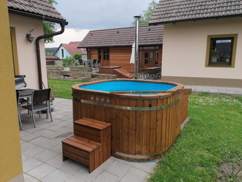 Ubytovani u kostela, SEDLO 12os in Lásenice