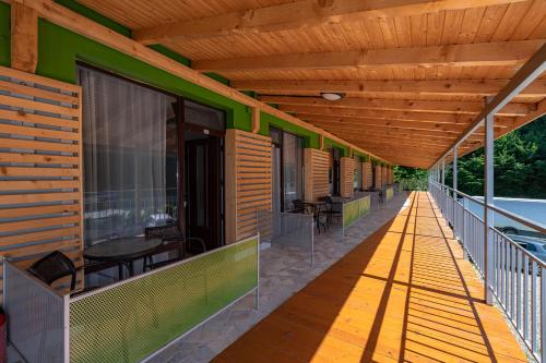 埃祖旅館 (Ezio House) in 蒂米蘇爾德約斯