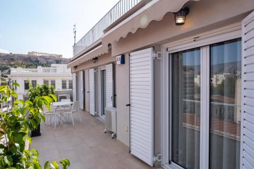 ERMOU STREET APARTMENTs 5