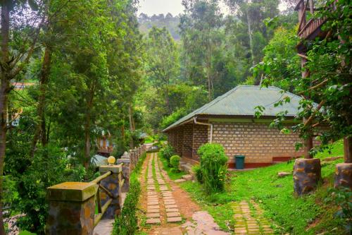 Bunyonyi Overland Resort