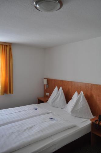 Double Room with Extra Bed