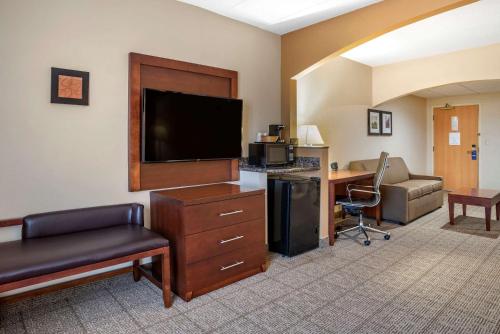 Comfort Suites Hagerstown