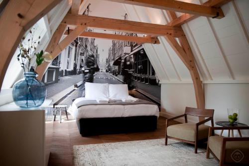 One-Bedroom Wolvenstraat Suite image 10