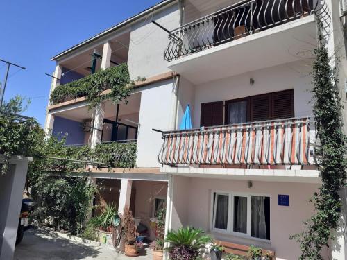  Guest House Damir in Makarska