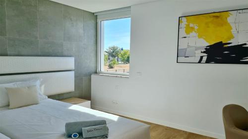 Villa Terese, Central Vilamoura, Sleeps 6, luxury, walking distance