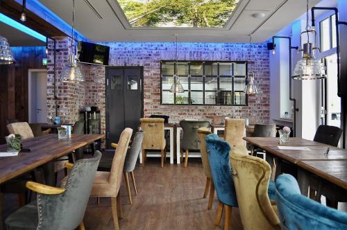 Weyotel 2
