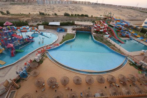 Swimming pool, Citymax aqua park Hotel Aswan in Aswan