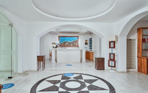 Meltemi Excelsior Suites - image 8