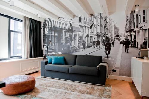 One-Bedroom Berenstraat Suite image 10