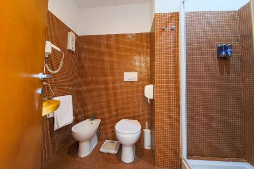E-Room 42 Room Type - Superior King Room