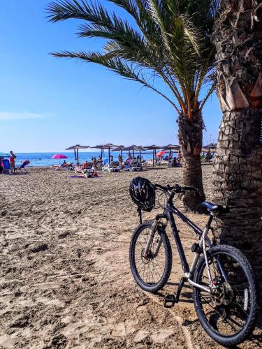  2 bedroom´s flat on the beach, City center, 1 line in Santa Pola