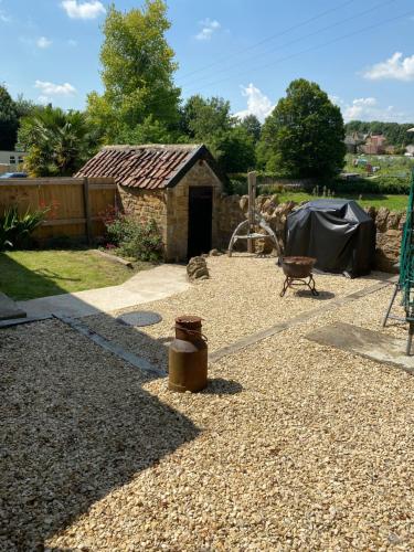 Spaniel Cottage with views of Ham hill, Stoke sub Hamdon