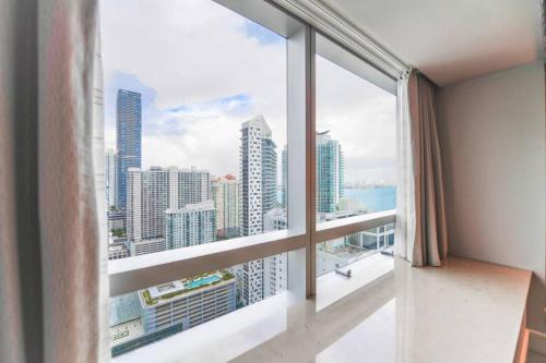 LUXURY Four Seasons Resort GREAT VIEW 3409