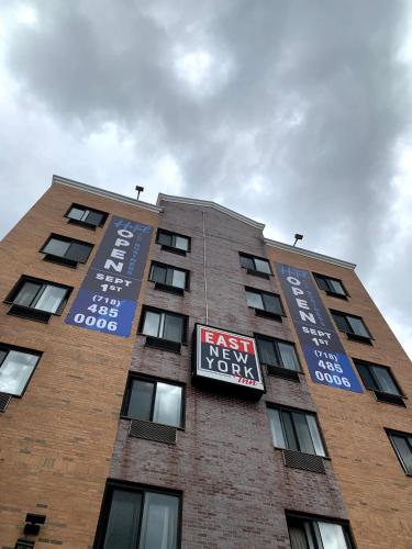 EAST NEW YORK INN - image 3