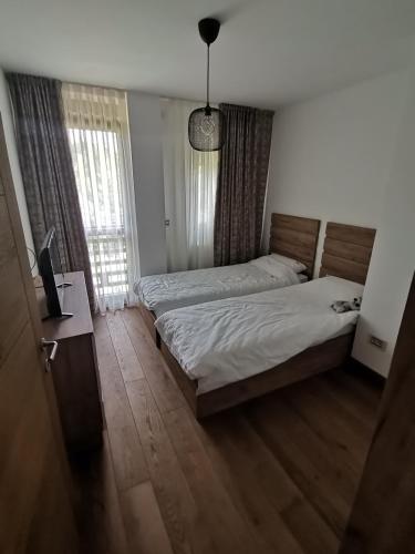 V&Dj, Čajetina (foto 3)