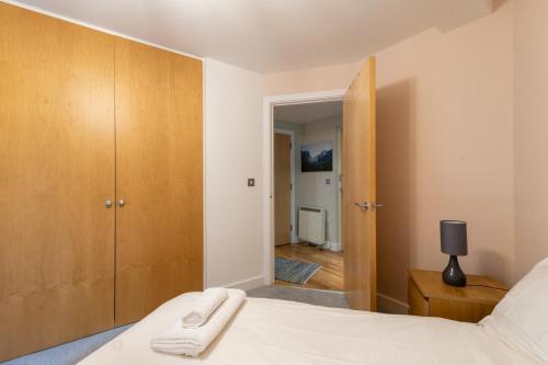 GuestReady - 1BR Flat in City Centre wParking and Terrace