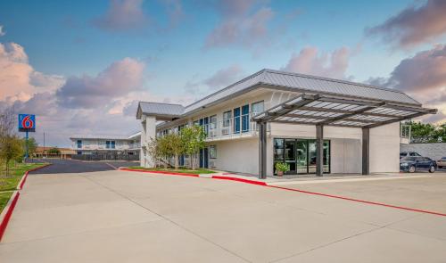 Motel 6 Euless, TX - Dallas in Euless