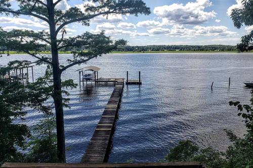 Chickahominy River Home Close to Williamsburg