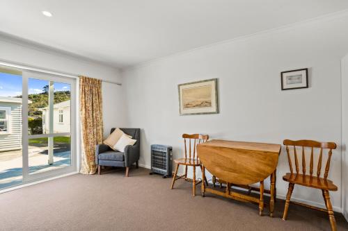 Shower, Karori Kabin - Karori Holiday Home in Karori