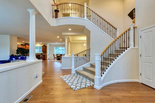 GORGEOUS VILLA: Renovation or staycation