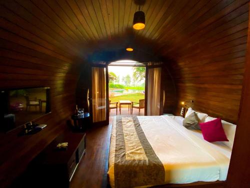 Book the Barrel House Barrel House