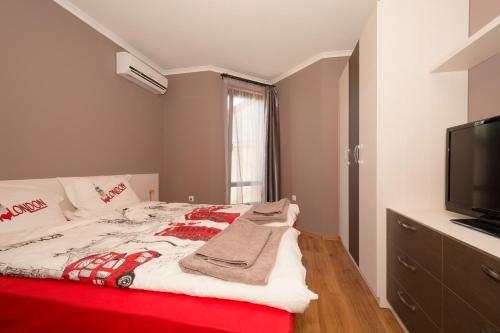 Holiday Village Lozenets - image 12
