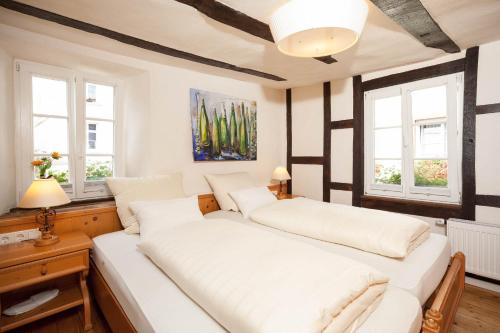 1 double bed
