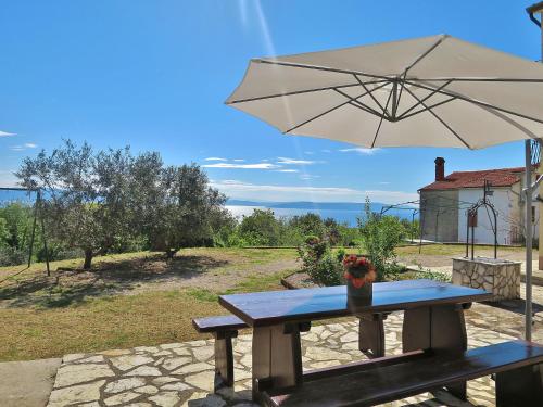 Apartment Marinella-3 by Interhome in Crni