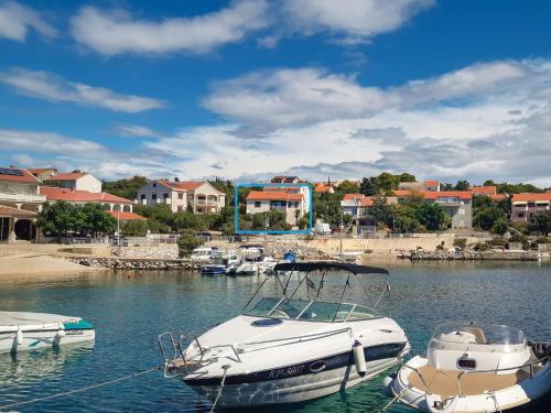  Apartment Nono Ante - PAG205 by Interhome in Borovići