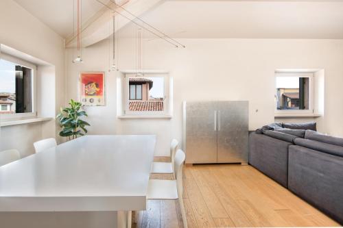 Stunning top floor flat in the heart of Verona, Verona (fotografie 6)