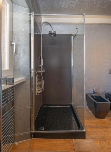 Apartment image 3