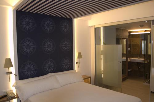 Hotel Marfil - image 14