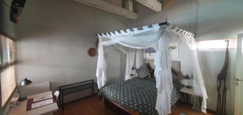 1 queen bed