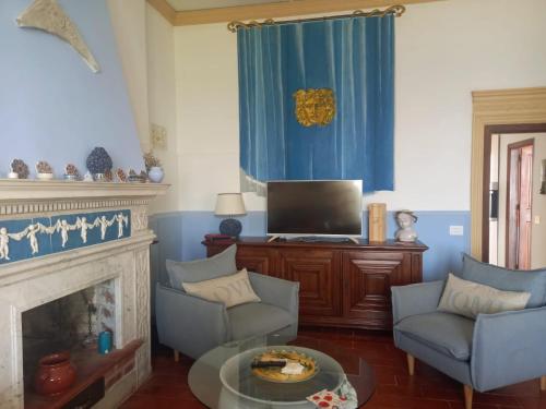  The cliff house in Messina