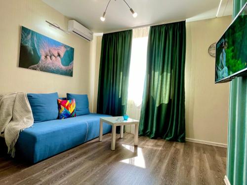 Green apartments on Kotsyubinsky Avenue - image 4