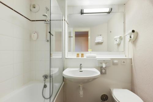Comfort Hotel Amiens Nord - image 4
