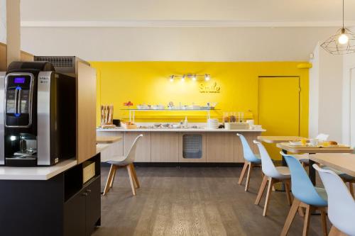 Comfort Hotel Amiens Nord - image 11