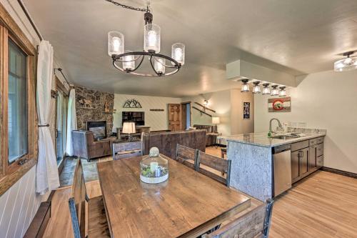 Cozy Steamboat Springs Condo Walk to Gondola - image 3