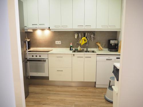  Apartament per families a Sant Feliu amb piscina in Sant Feliu de Guíxols