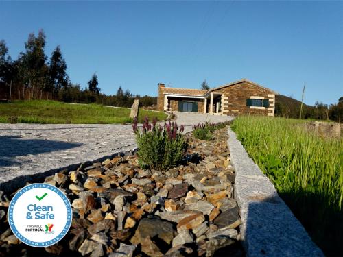 T3 com Piscina e Jardim - Casula no Caramulo gîte à louer Almofala