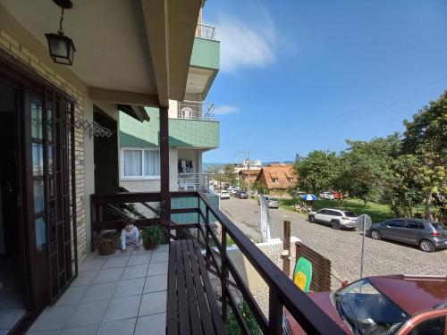Apartment with Sea View image 2